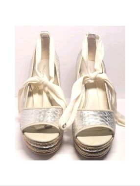 Donald Pliner Naomi Sandals Wedge Espadrille Silver 10M Open Toe Lace Around
